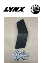 Load image into Gallery viewer, ‘23-‘26 LYNX Gen 5 Clutch Knee Vent Repair
